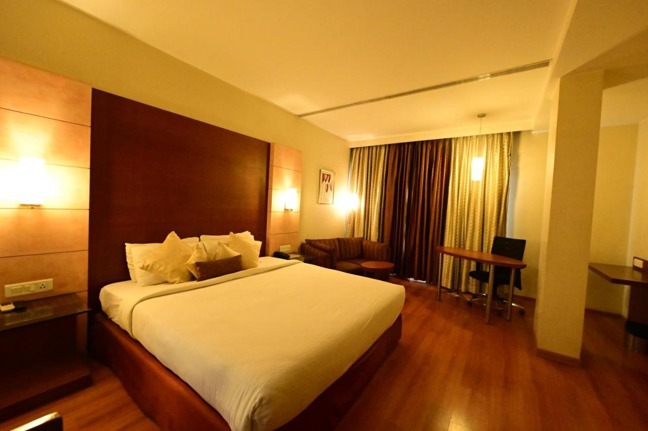 Octave The Horizon Comforts Bangalore Exterior foto
